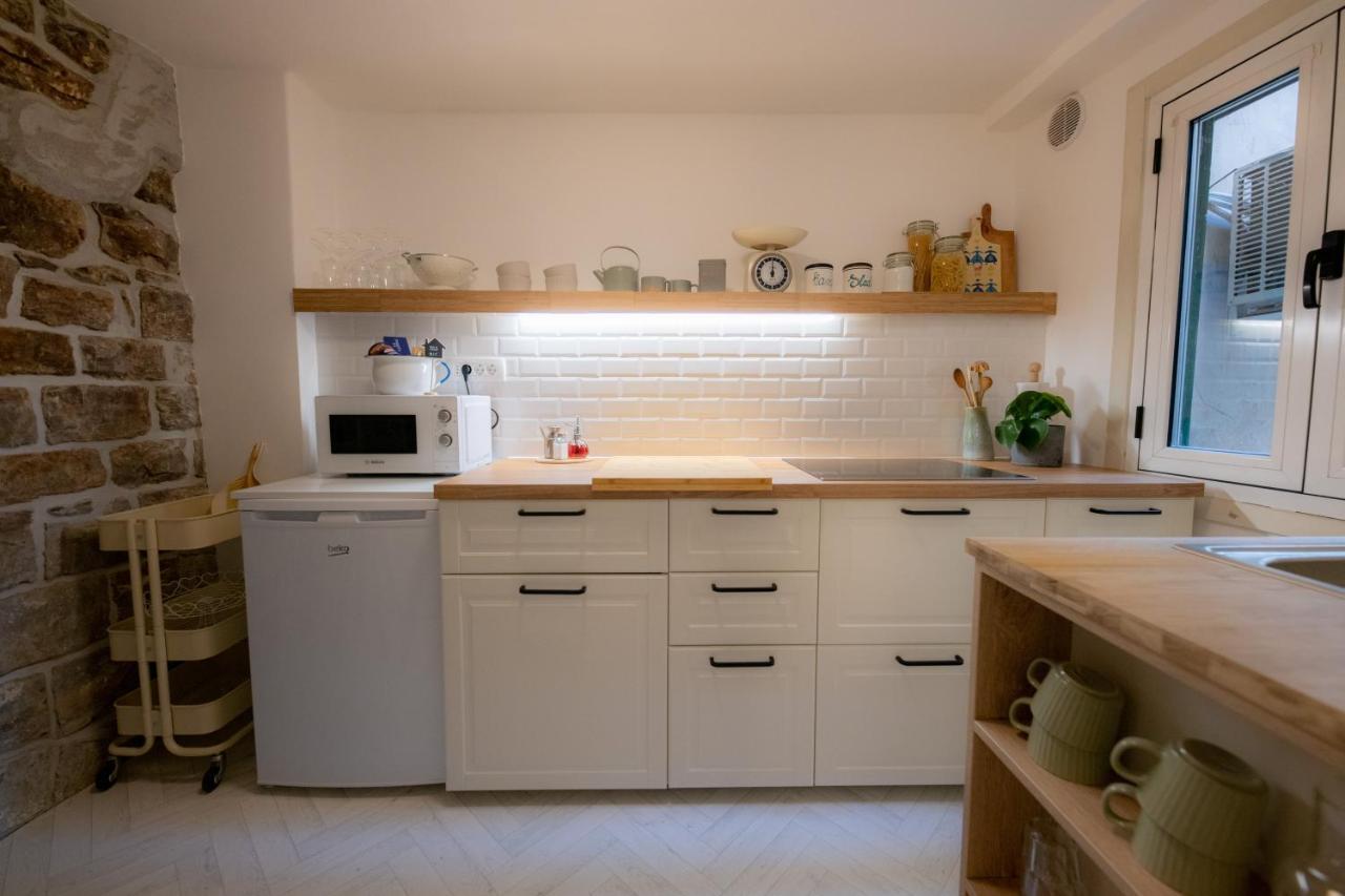 Rosalia Apartment Копер Экстерьер фото